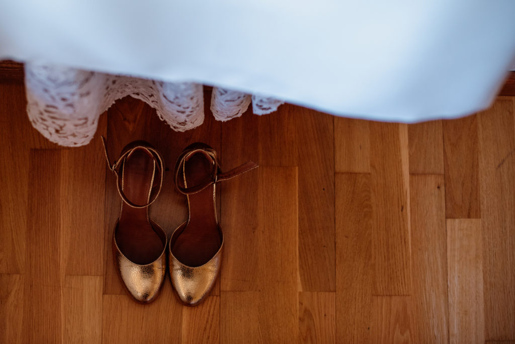 mariage chaussures escarpins robe dorés