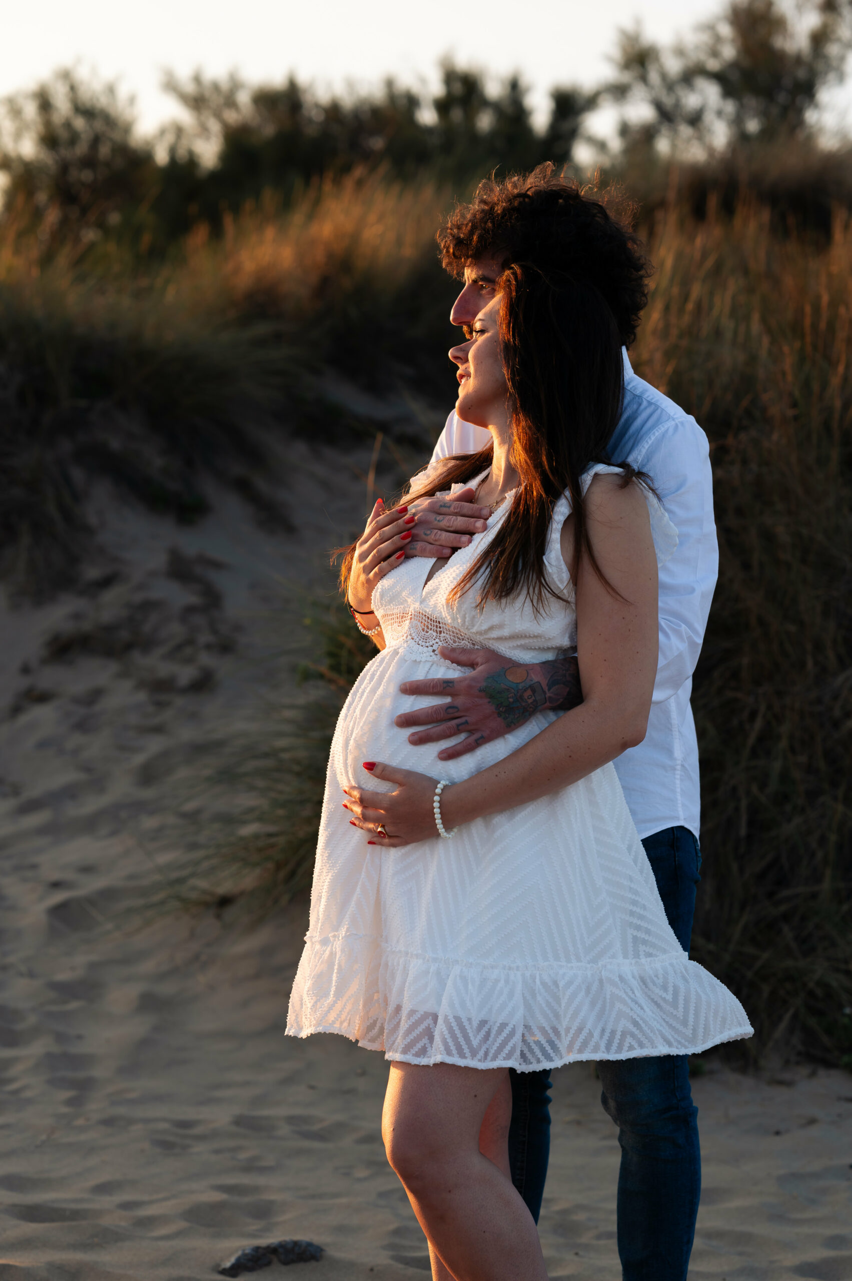 séance photo grossesse à la plage narbonne - photographe narbonne - lonowai photographie